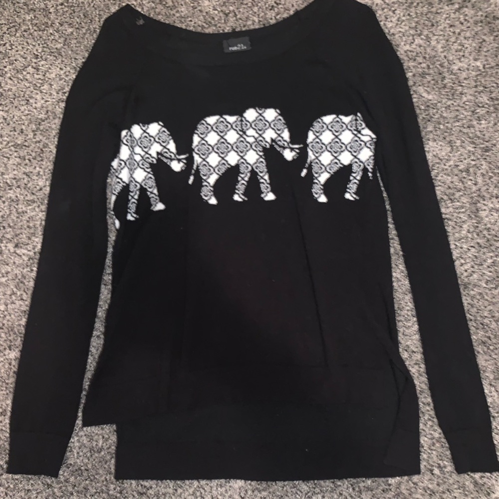 Black Sweatshirt